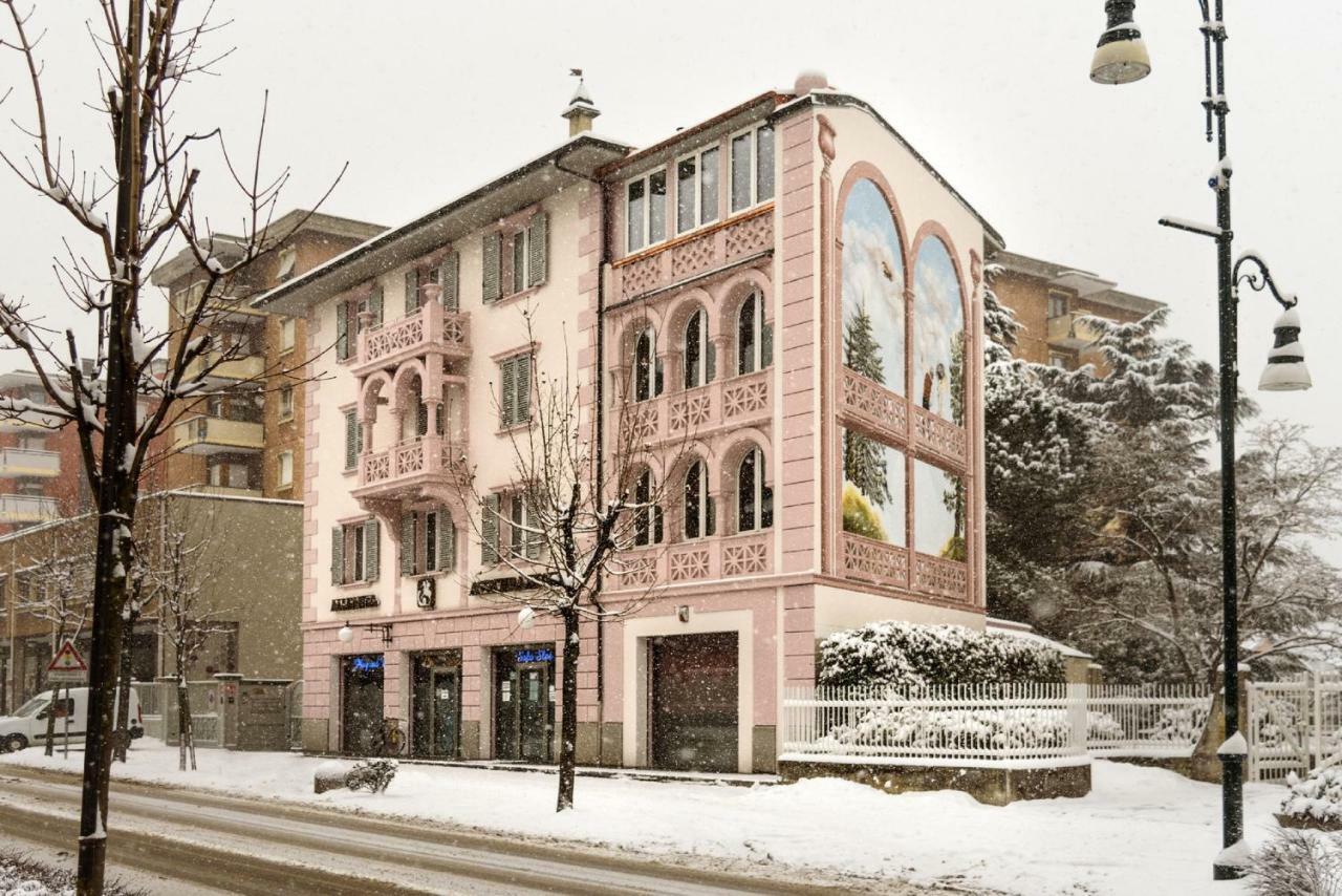 Bed And Breakfast Sweet Home Tirano Exterior photo